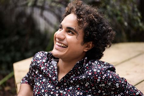 gay soprano|Meet Samuel Mariño, gender